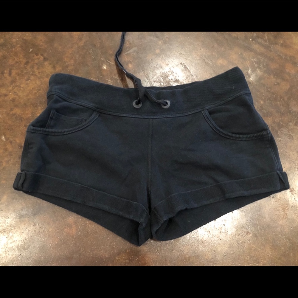 🌟lululemon shorts🌟